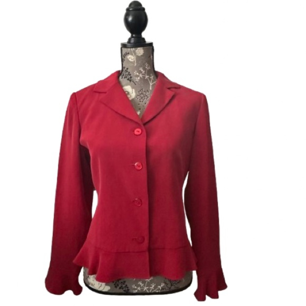 Due per Due Collection Women's 6 Red Silk Fully Lined Button Up Ruffled Blazer